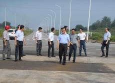 句容市長視察南京建工集團句容赤山湖安置小區(qū)項目