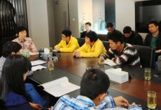 建工集團黨委召開入黨積極分子培訓班人員座談會