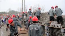 2010年7月，集團積極參與南京“7.28”丙烯爆燃事件搶險工作。