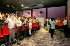 集團黨委召開“不忘初心，牢記使命”紅色觀影暨慶祝建黨97周年表彰大會?